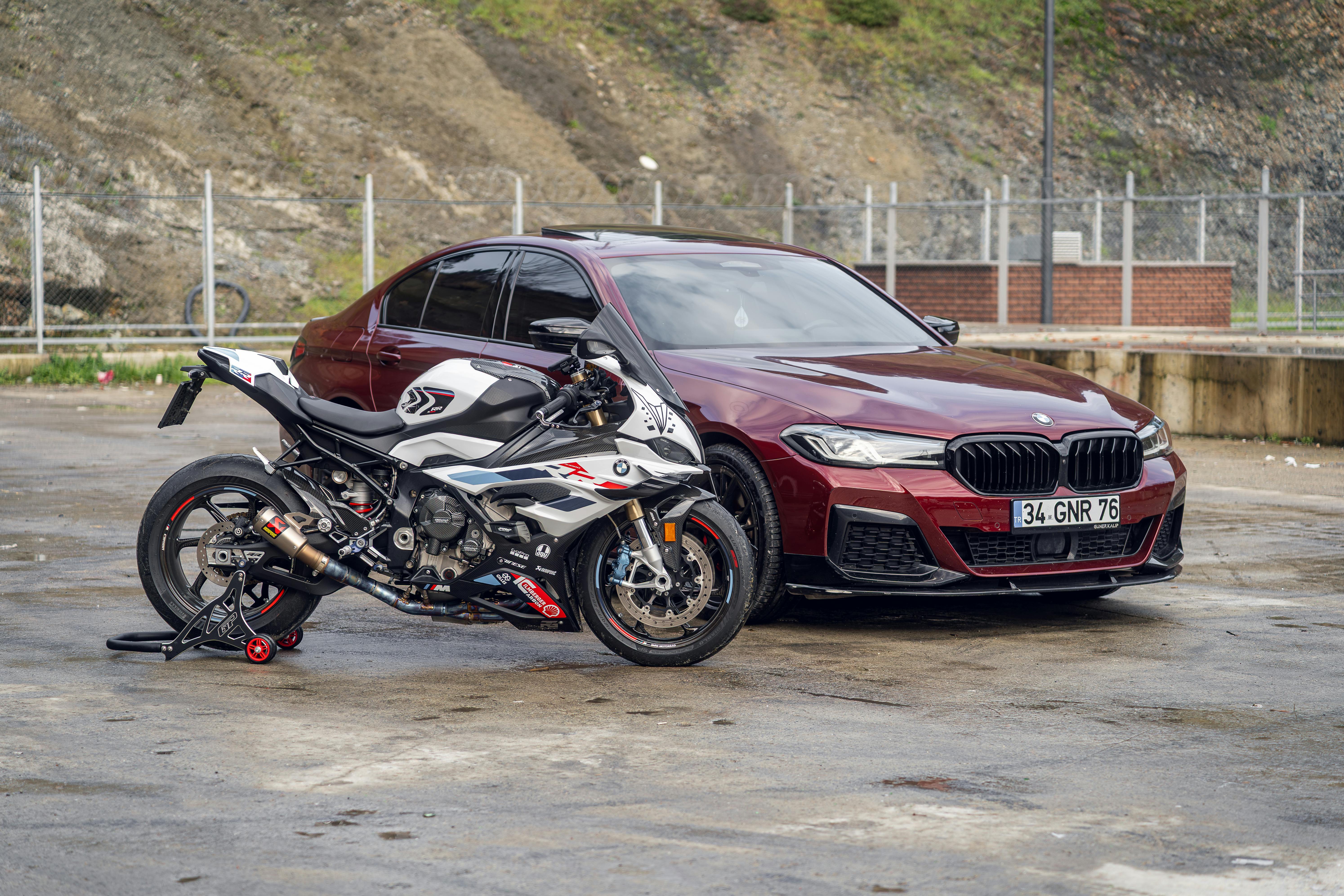 BMW
